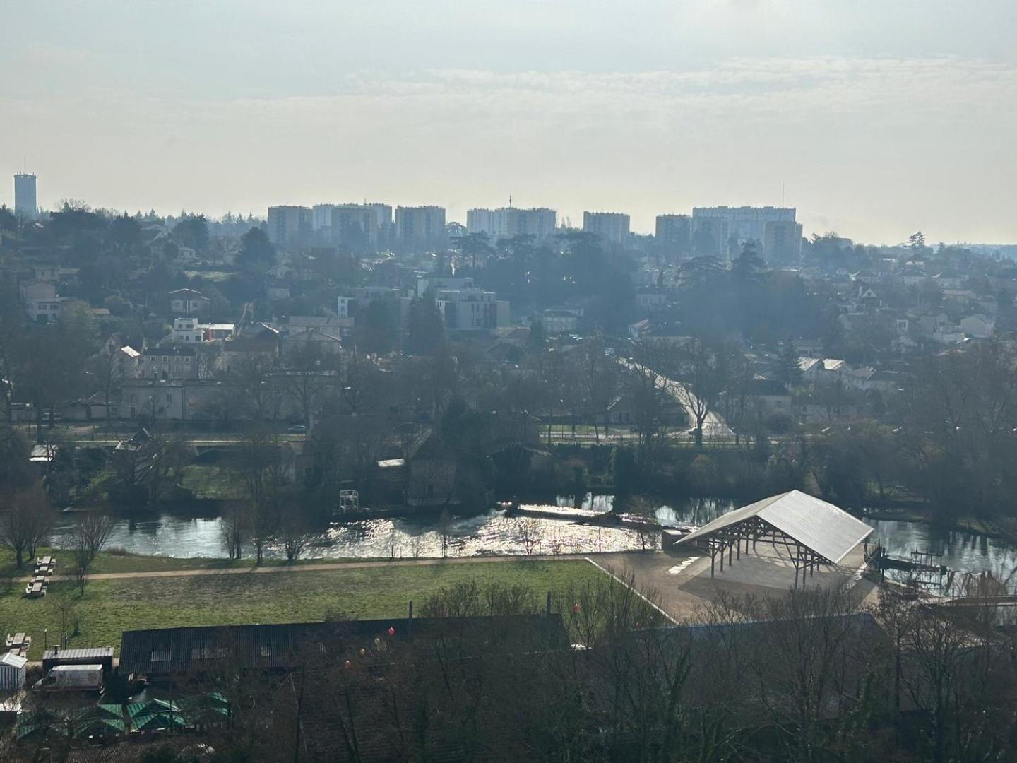 The Belvedere: City Centre With Magnificent Views Apartment Poitiers Ngoại thất bức ảnh